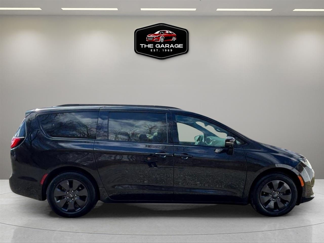chrysler pacifica hybrid 2019 2C4RC1N79KR617349 image chrysler pacifica hybrid 2019 2C4RC1N79KR617349 image